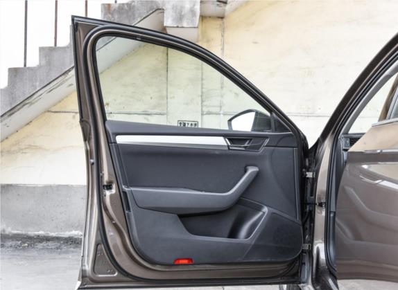 速派 2016款 TSI280 DSG前行版 车厢座椅   前门板