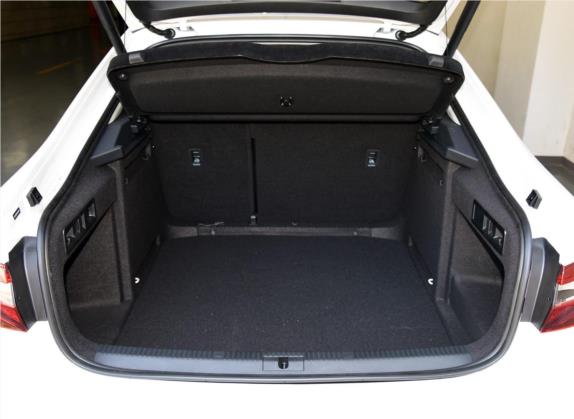 速派 2016款 TSI280 DSG智行版 车厢座椅   后备厢