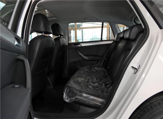 昕动 2014款 1.4TSI DSG舒享版 车厢座椅   后排空间
