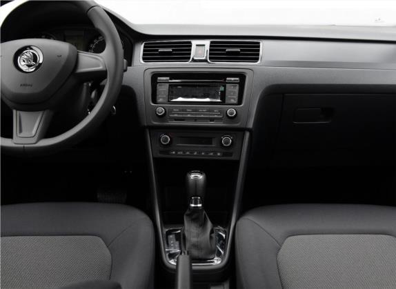 昕动 2014款 1.4TSI DSG乐享版 中控类   中控台