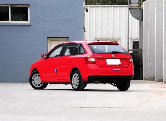 昕动 2014款 1.4TSI DSG乐享版 外观   斜后