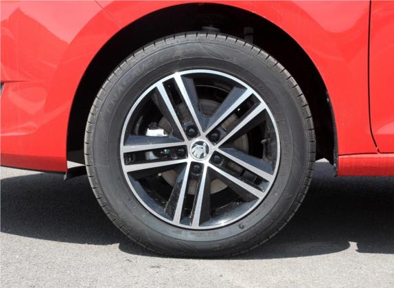 昕动 2014款 1.6L 手动悦享版 其他细节类   前轮