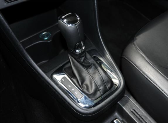 昕动 2014款 1.6L 自动致享版 中控类   挡把