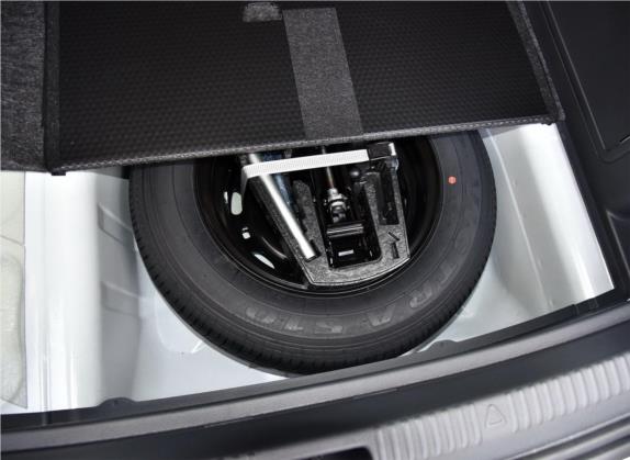 昕动 2018款 1.6L 自动标准版 其他细节类   备胎