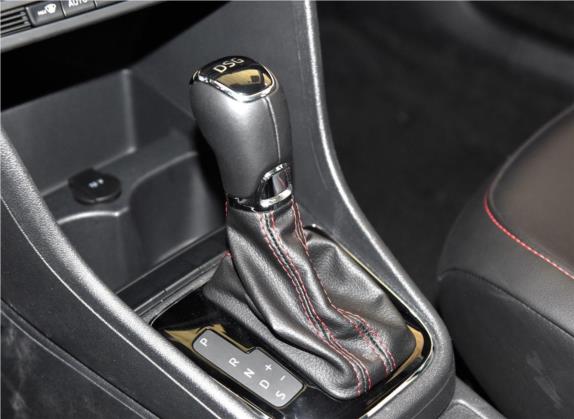 昕动 2018款 TSI230 DSG运动版 中控类   挡把