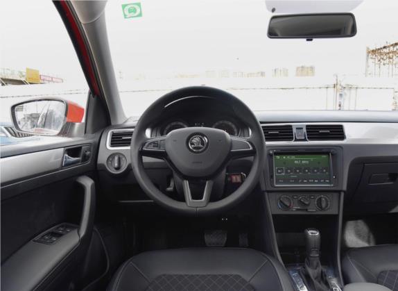 昕动 2019款 1.5L 自动舒适版 中控类   驾驶位