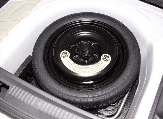 昕动 2019款 改款 1.5L 手动标准版 国VI 其他细节类   备胎
