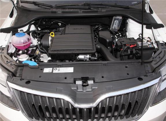 昕动 2019款 改款 1.5L 手动标准版 国VI 其他细节类   发动机舱
