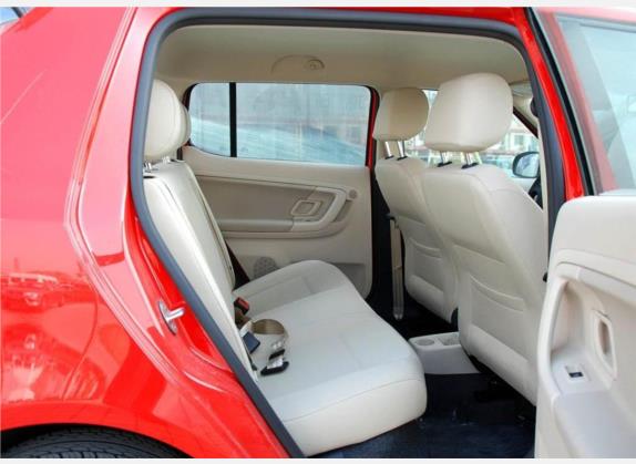 晶锐 2008款 1.4L 手动晶致版 车厢座椅   后排空间