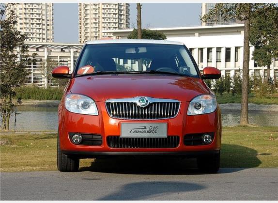 晶锐 2008款 1.6L 手动晶灵版 外观   正前