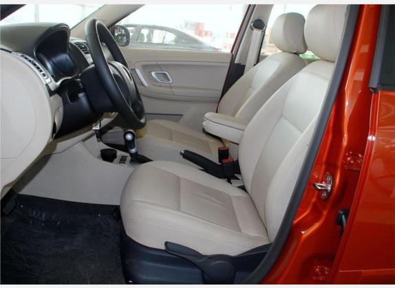 晶锐 2008款 1.6L 自动晶享版 车厢座椅   前排空间