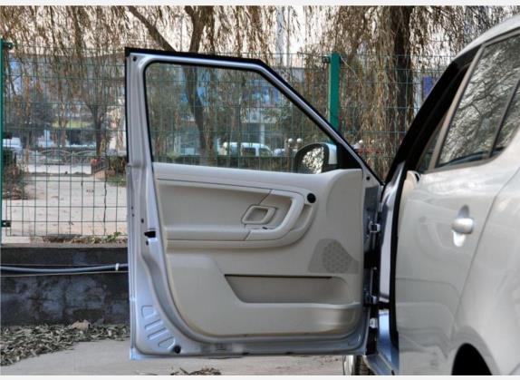 晶锐 2009款 1.4L 自动晶致版 车厢座椅   前门板