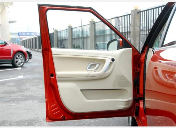 晶锐 2011款 1.6L 自动晶灵版 车厢座椅   前门板