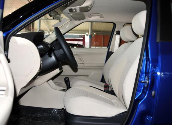 晶锐 2012款 1.4L 自动晶致版 车厢座椅   前排空间