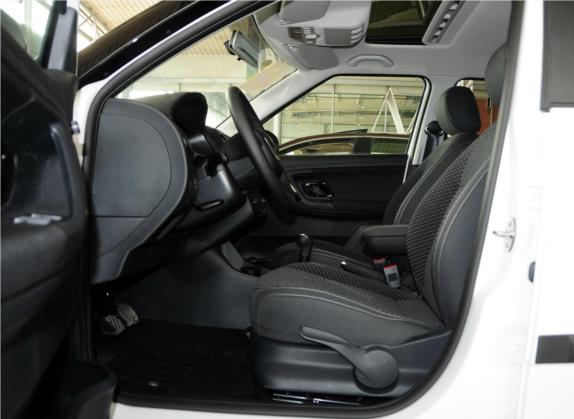 晶锐 2012款 1.6L 手动Sport版 车厢座椅   前排空间