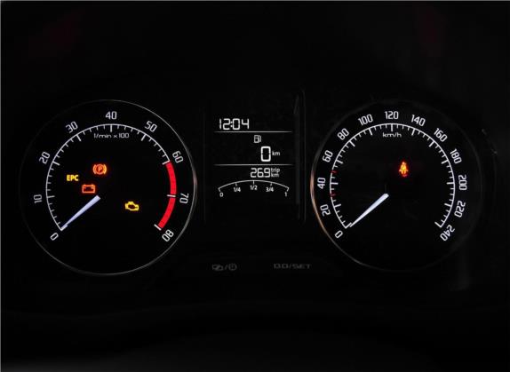 晶锐 2014款 1.6L 手动Sport版 中控类   仪表盘