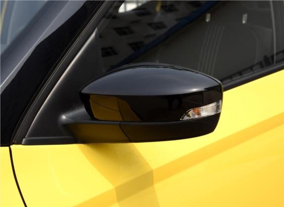 晶锐 2015款 1.6L 自动运动版 外观细节类   外后视镜