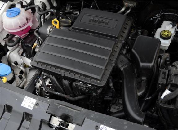 晶锐 2015款 1.6L 自动智行版 其他细节类   发动机舱