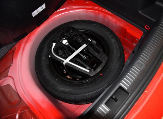 晶锐 2015款 1.4L 自动创行版 其他细节类   备胎