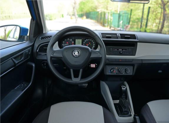 晶锐 2015款 1.4L 自动前行版 中控类   驾驶位