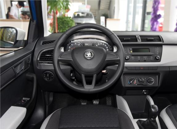 晶锐 2015款 1.4L 手动创行版 中控类   驾驶位