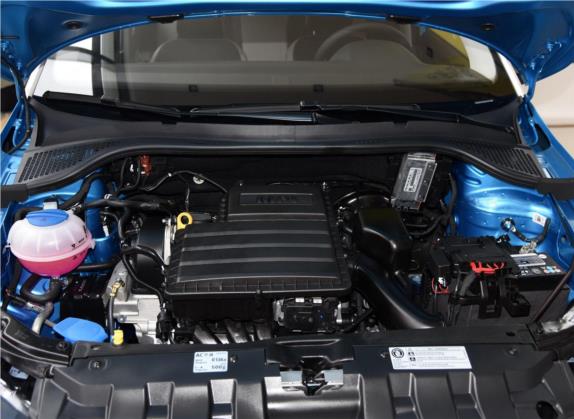 晶锐 2015款 1.4L 手动创行版 其他细节类   发动机舱