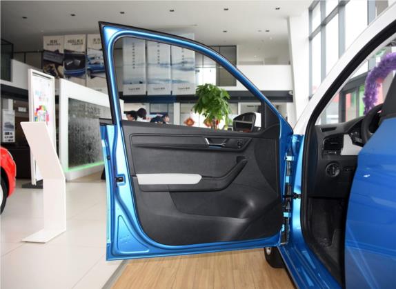 晶锐 2015款 1.4L 手动创行版 车厢座椅   前门板