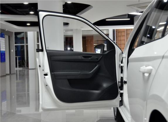 晶锐 2016款 1.4L 自动车享版 车厢座椅   前门板