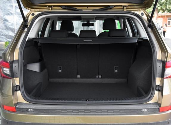柯迪亚克 2017款 TSI330 5座两驱标准版 车厢座椅   后备厢
