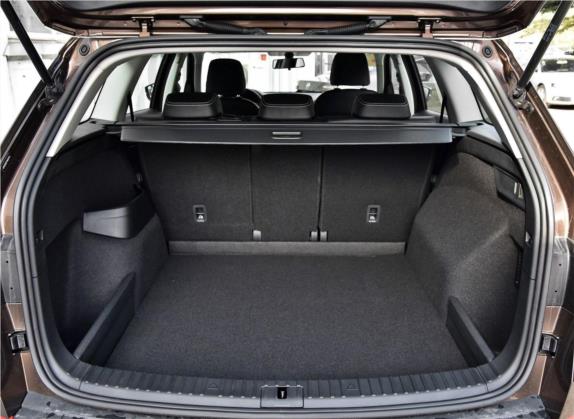 柯迪亚克 2018款 TSI330 5座两驱舒适版 车厢座椅   后备厢