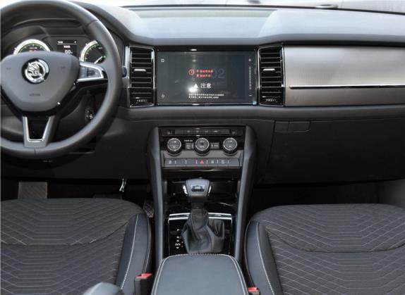 柯迪亚克 2018款 改款 TSI330 5座两驱舒适版 中控类   中控台