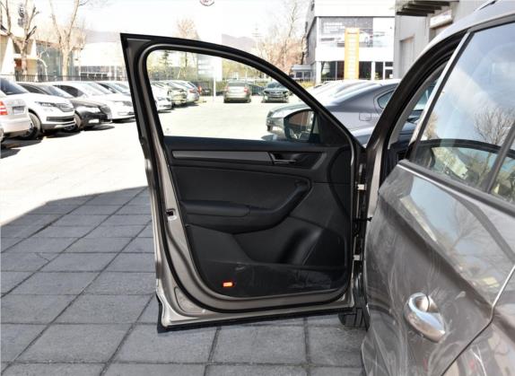 柯迪亚克 2018款 改款 TSI330 5座两驱舒适版 车厢座椅   前门板