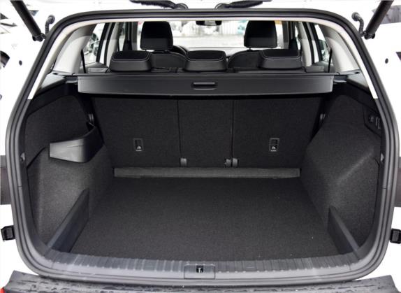 柯迪亚克 2018款 改款 TSI330 5座两驱豪华优享版 车厢座椅   后备厢