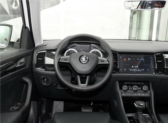 柯迪亚克 2018款 改款 TSI330 7座两驱豪华优享版 中控类   驾驶位