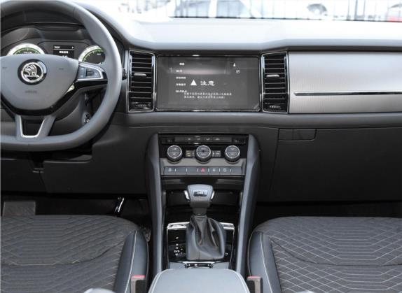柯迪亚克 2019款 TSI330 5座两驱舒适版 国VI 中控类   中控台