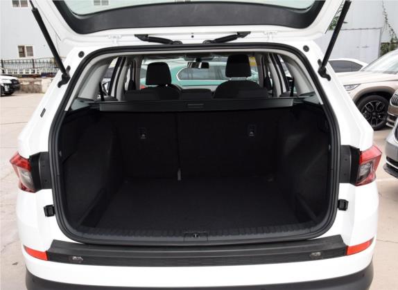 柯迪亚克 2019款 改款 TSI330 5座两驱标准版 国VI 车厢座椅   后备厢