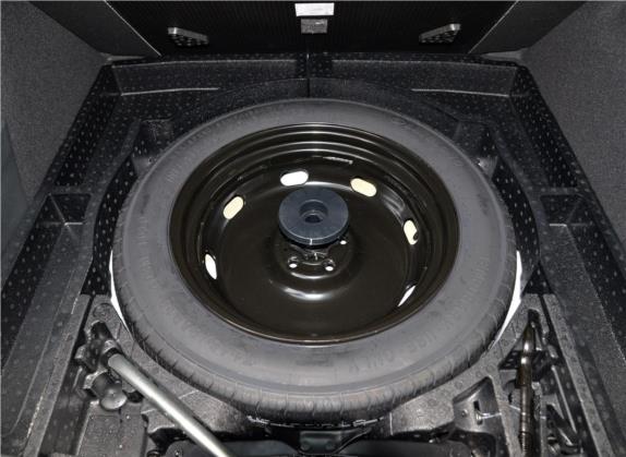 柯迪亚克 2019款 改款 TSI330 5座两驱舒适版 国VI 其他细节类   备胎