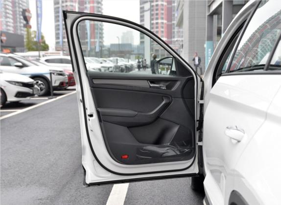 柯迪亚克 2019款 改款 TSI330 5座两驱舒适版 国VI 车厢座椅   前门板