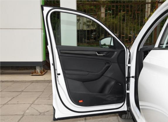 柯迪亚克 2019款 改款 TSI330 5座两驱豪华优享版 国VI 车厢座椅   前门板