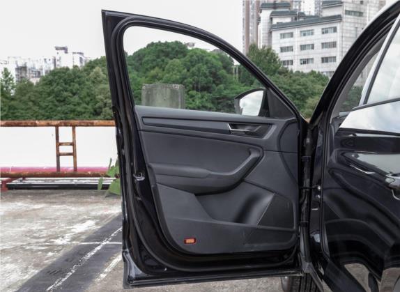 柯迪亚克 2020款 TSI330 5座两驱标准版 车厢座椅   前门板