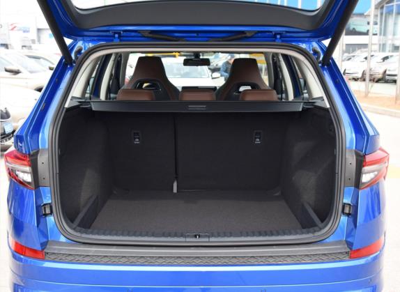 柯迪亚克 2022款 TSI330 5座两驱奢享版 车厢座椅   后备厢
