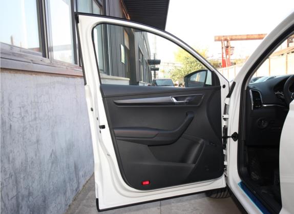 柯珞克 2022款 TSI280 尊贵版 车厢座椅   前门板