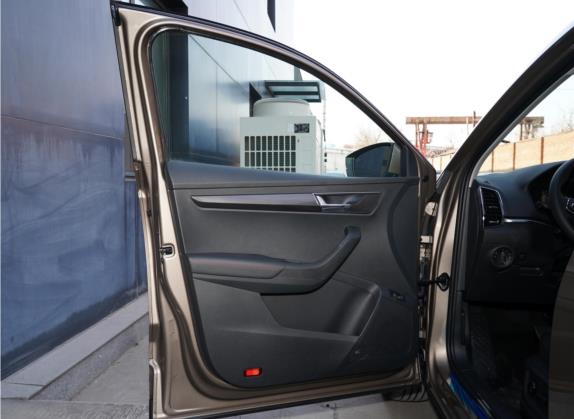 柯珞克 2022款 TSI280 奢享版 车厢座椅   前门板