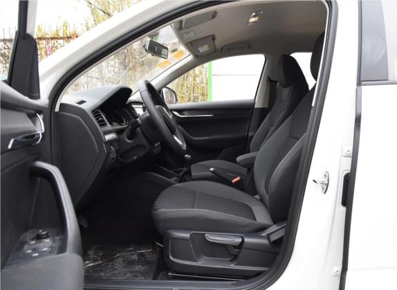 柯米克 2018款 1.5L 手动标准版 国V 车厢座椅   前排空间