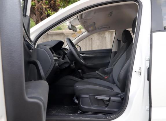 柯米克 2020款 1.5L 自动标准版 车厢座椅   前排空间