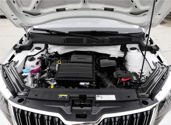 柯米克 2020款 1.5L 手动舒适版 其他细节类   发动机舱