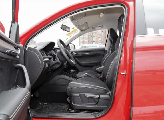 柯米克 2020款 改款 GT 1.5L 自动舒适版 国VI 车厢座椅   前排空间