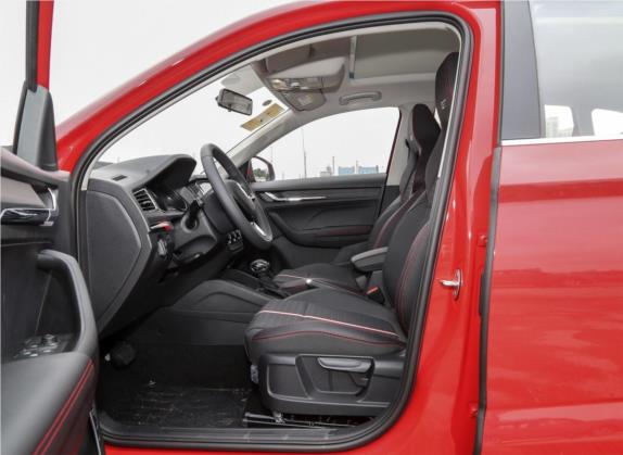 柯米克 2020款 改款 GT 1.5L 自动旗舰版 国VI 车厢座椅   前排空间