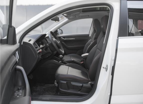 柯米克 2021款 GT 1.5L 自动旗舰版 车厢座椅   前排空间