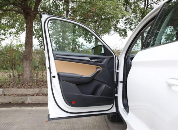 柯迪亚克GT 2019款 TSI380 四驱豪华版 国V 车厢座椅   前门板